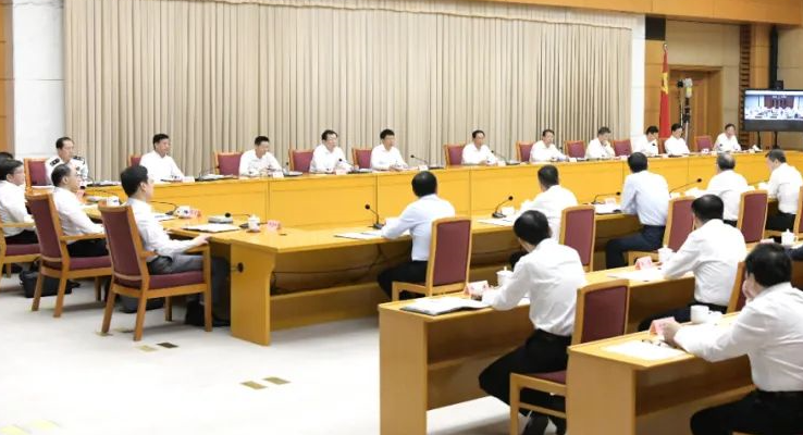 2021年市委季度工作會議上 李強(qiáng)要求增強(qiáng)工作韌性 抓好上海城市發(fā)展沖刺收官
